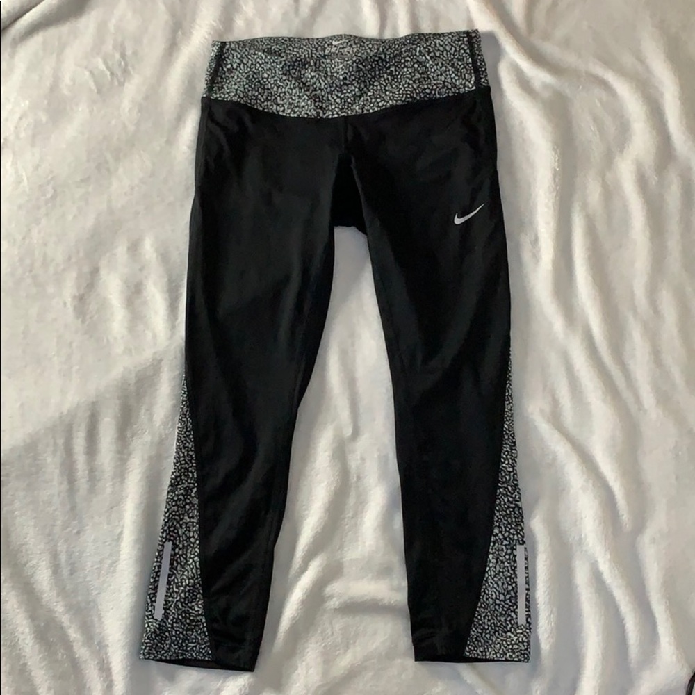 Nike leggings